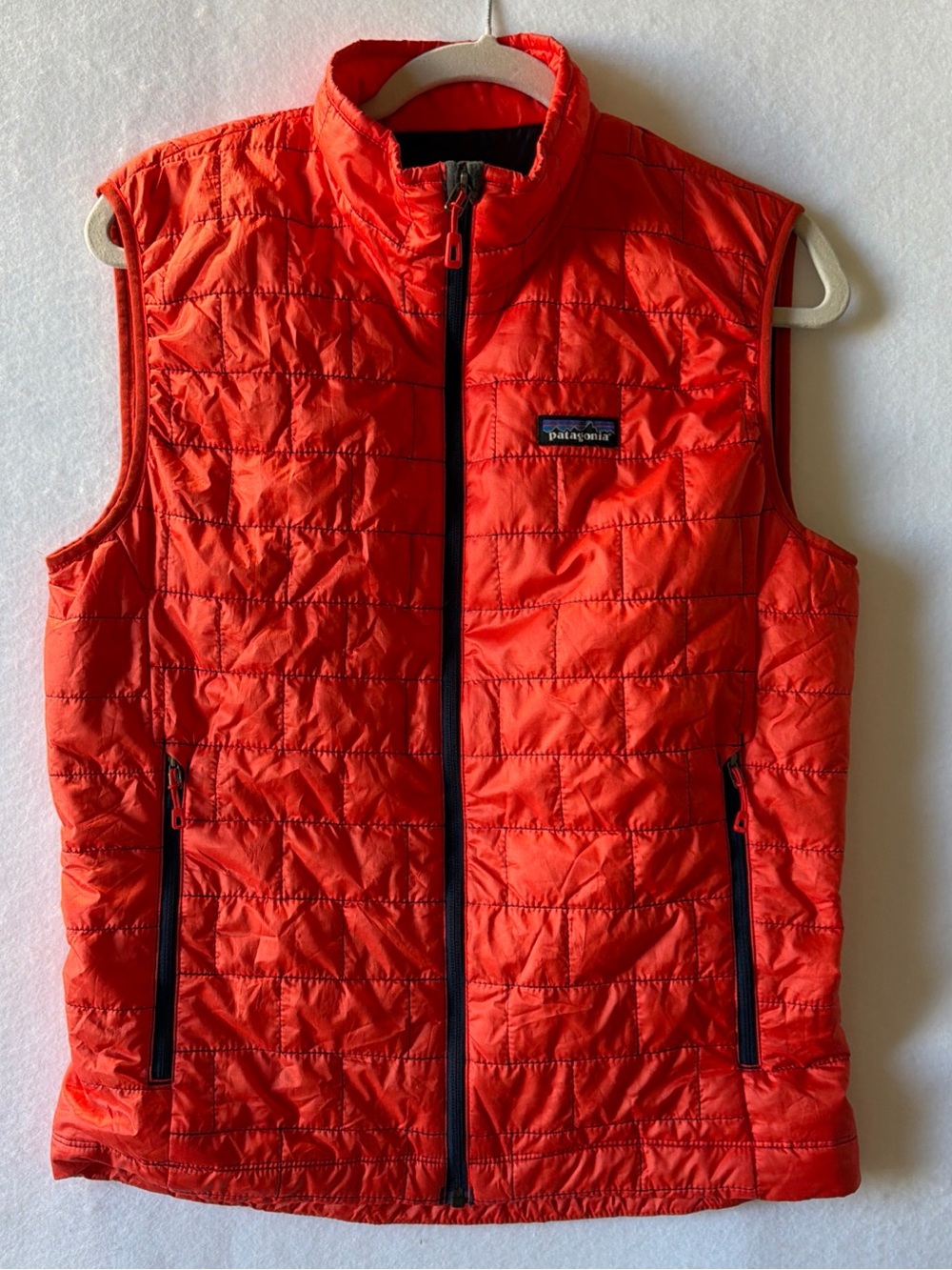 Patagonia Men’s Nano Puff Orange Quilted Packable Vest Size Small